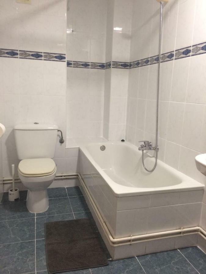 Amplio Y Comodo Apartamento Con Parking Apartment Valencia Luaran gambar